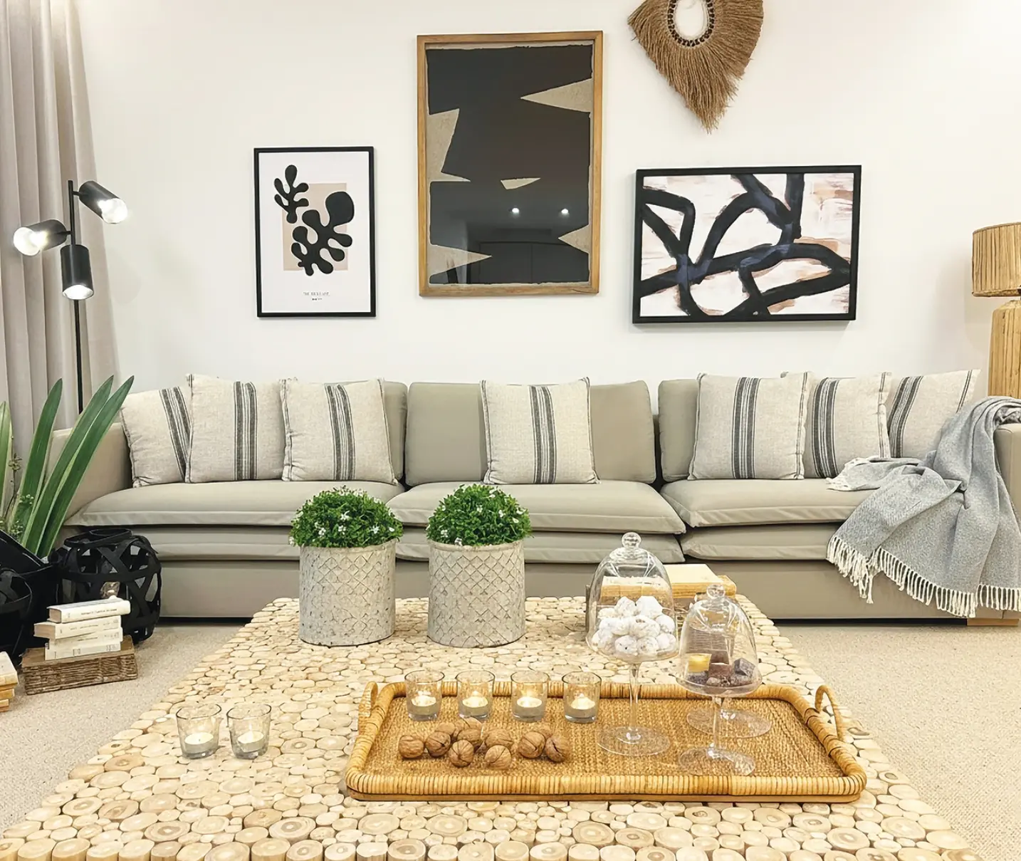 decoracao-sala-apartamento-beloura-margarida-bugarim[1].webp